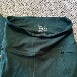 Nicole miller Sport Green Leggings